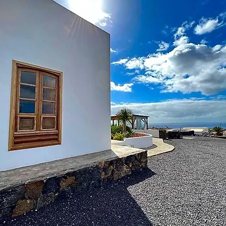 Isolina Boutique - Adults Recommended 4* Tías